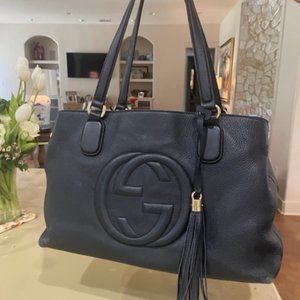 BLACK GUCCI HANDBAG